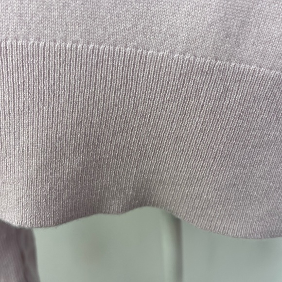 NEW / Cashmere classic-fit crewneck sweater / B001 - Picture 3 of 5